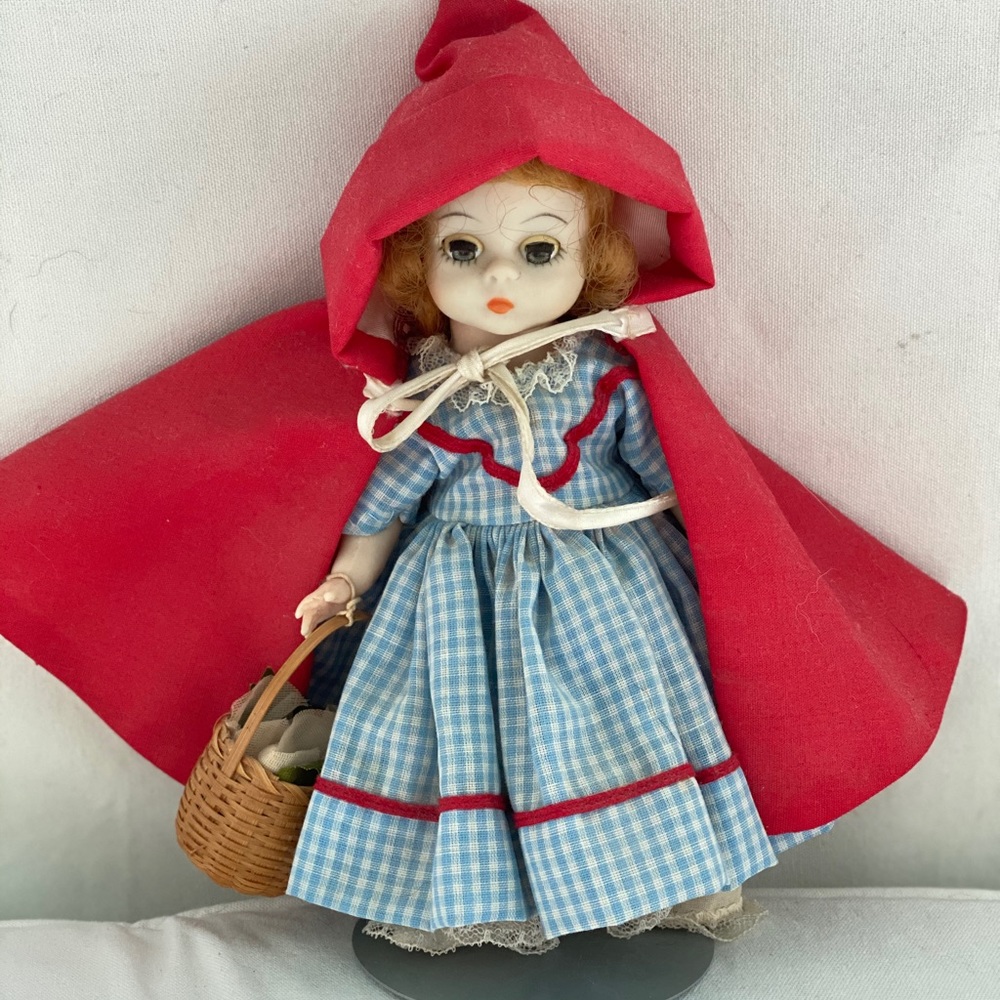 Madame Alexander Collector’s Doll